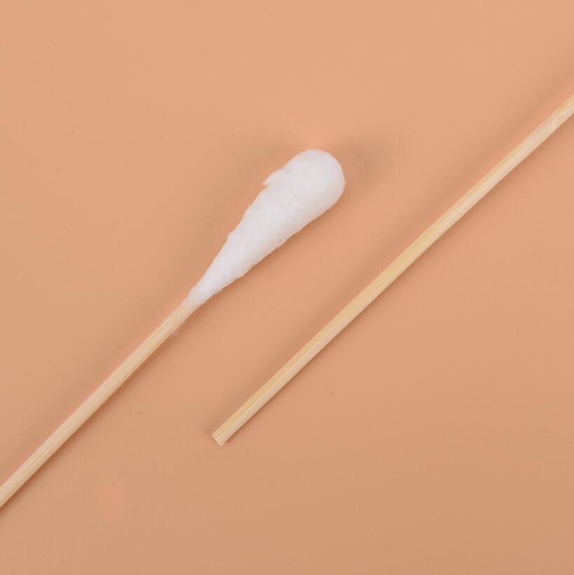 2 cotton swabs