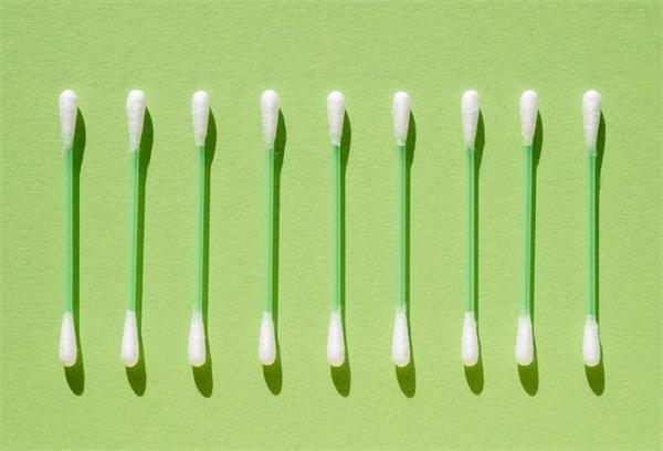 Cotton swabs with plastic sticks